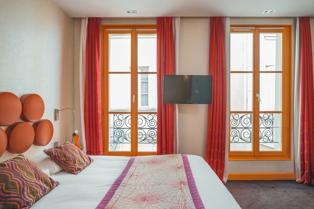 Hotel Le Petit Paris 9/63
