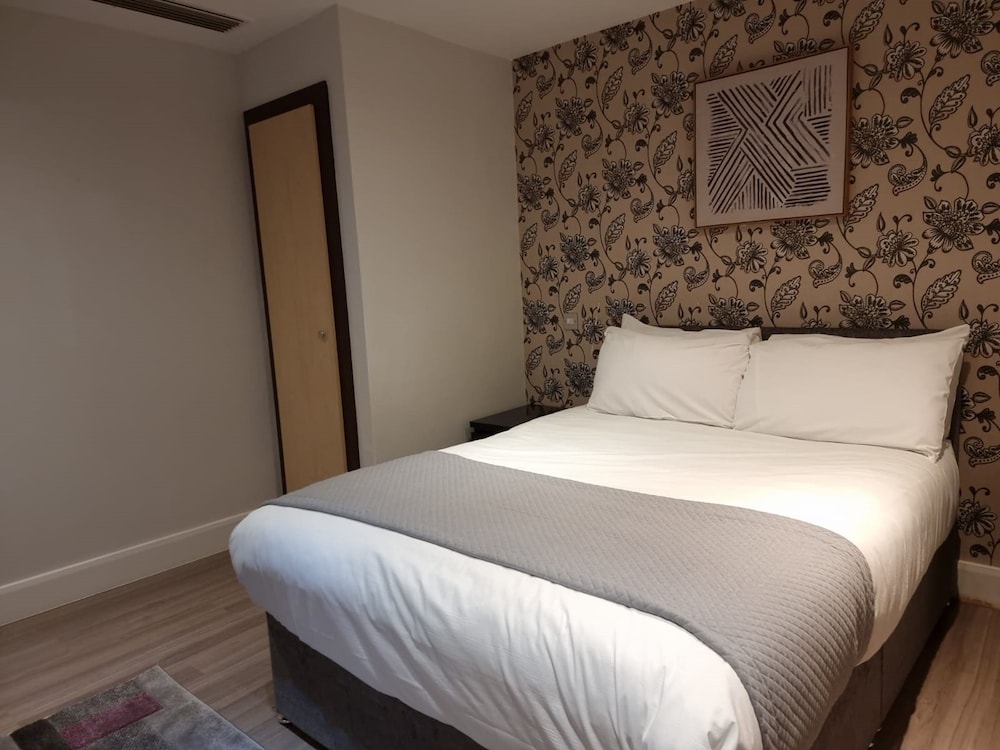 Msk Hotel 82 London 5/34