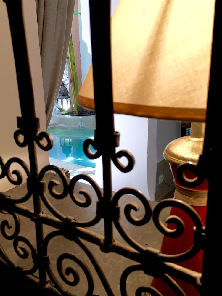 Riad Tawargit 4/50
