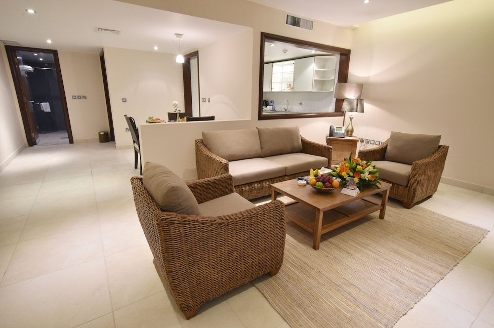 The Palms Beach Hotel And Spa 43/68