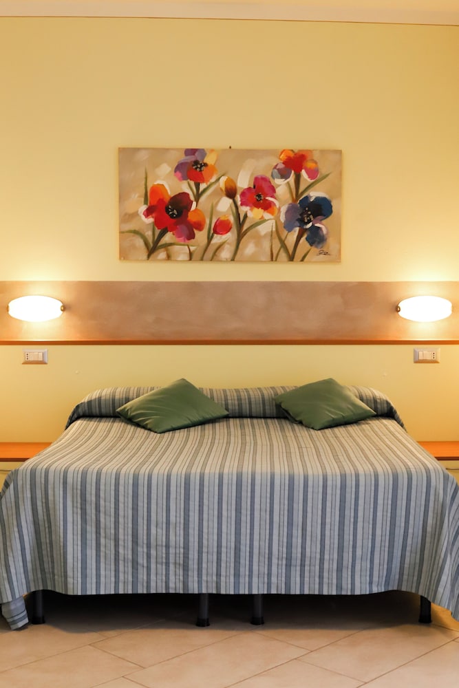 Residence San Rocco 10/63