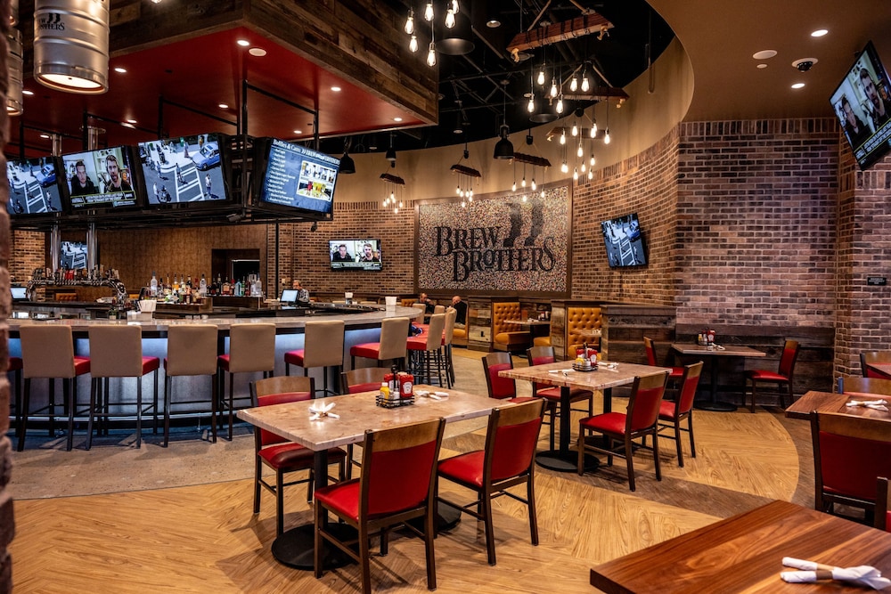 Harrah's Kansas City - A Caesars Rewards Destination 55/81
