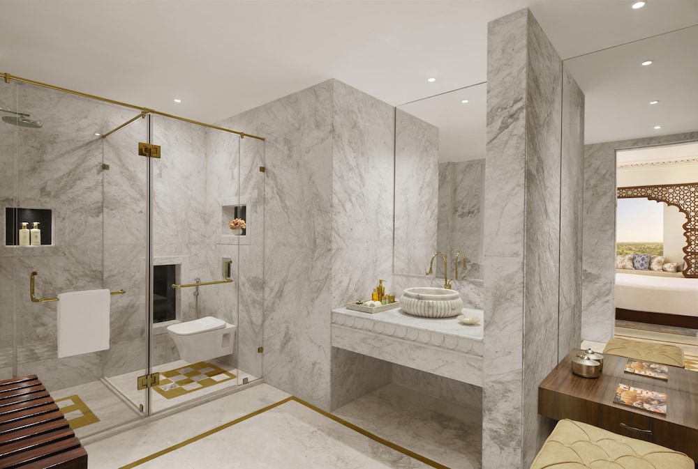 Anantara Jewel Bagh Jaipur Hotel 70/71
