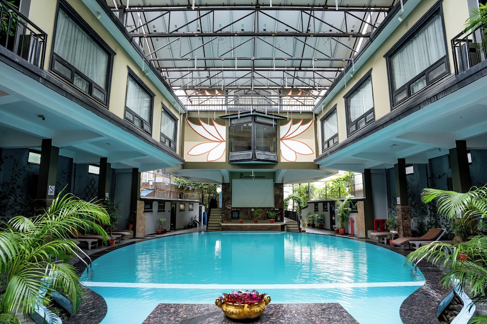 Hotel Sarowar in POKHARA