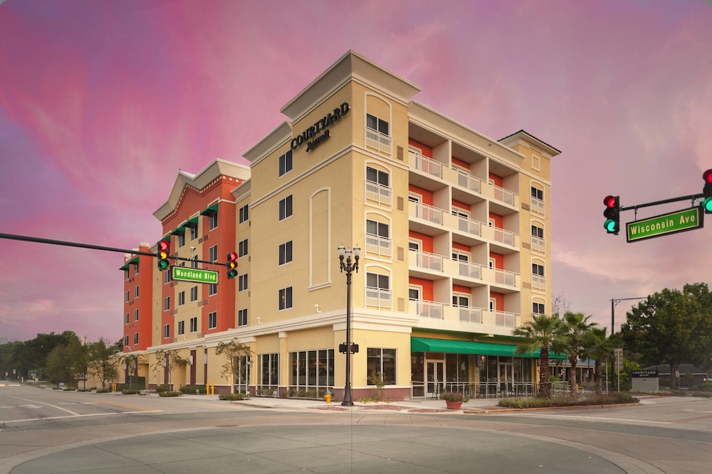 Courtyard By Marriott Deland Historic Downtown 7/47