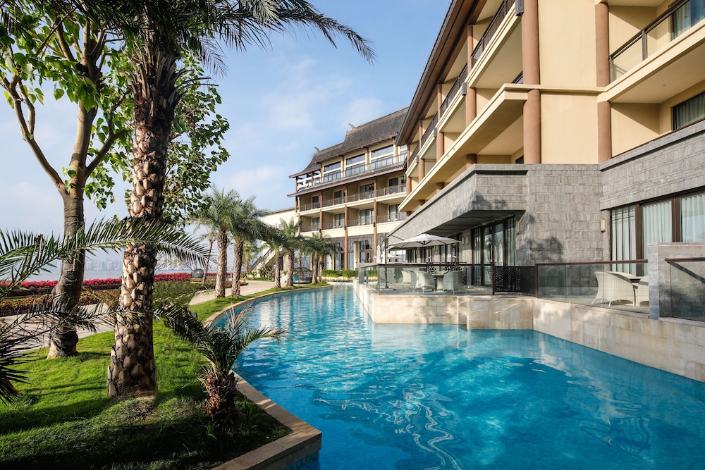 Angsana Zhuhai Phoenix Bay 49/50