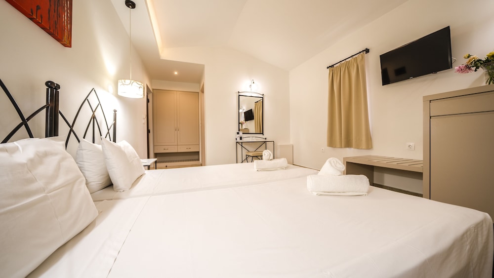 Junior Suite, Bungalow, 3 Beds, Sea View