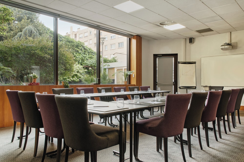Hotel Chromatics (Ex Axotel Perrache) 51/66