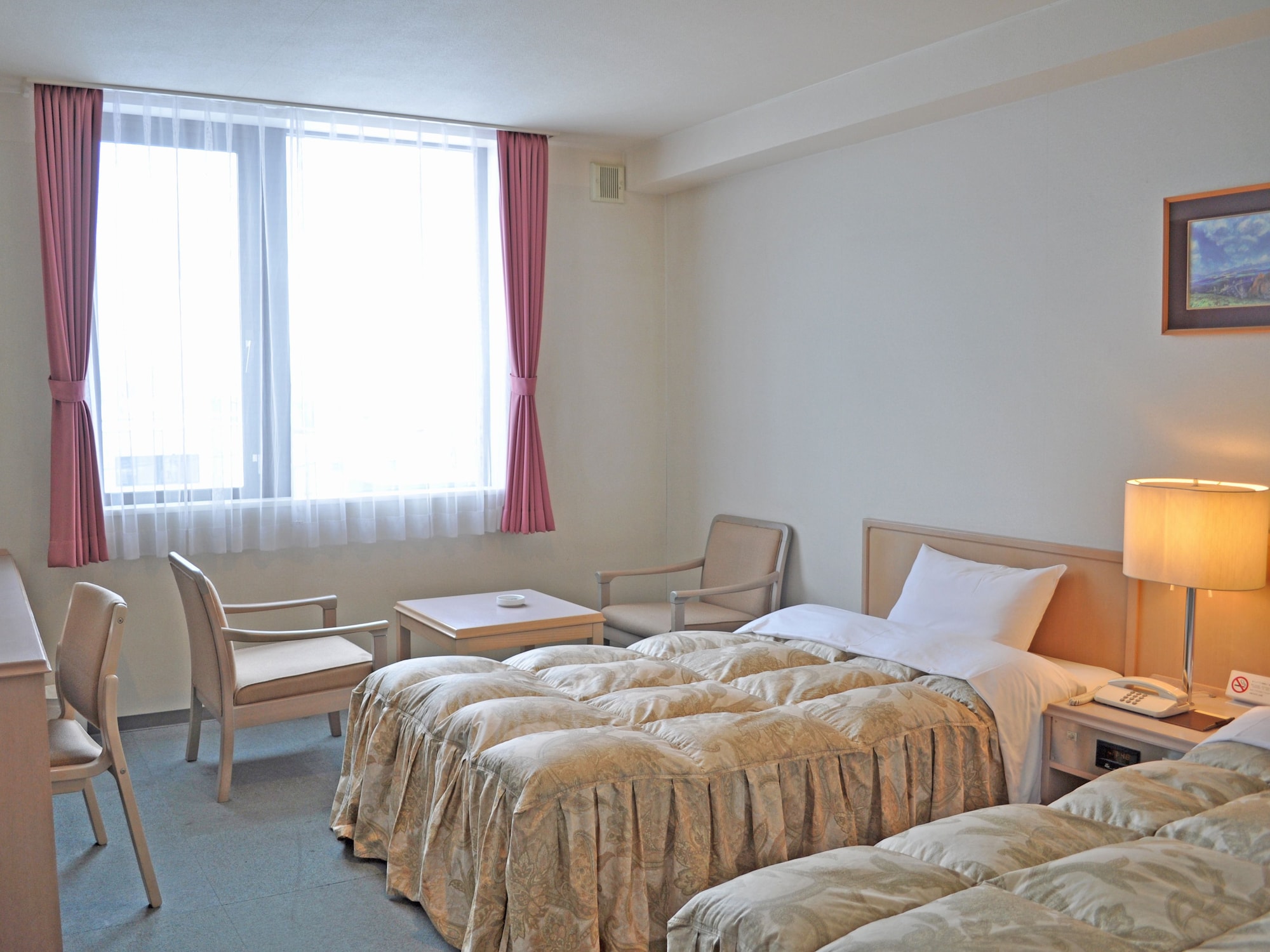 STANDARD, WITH EXTRA BED