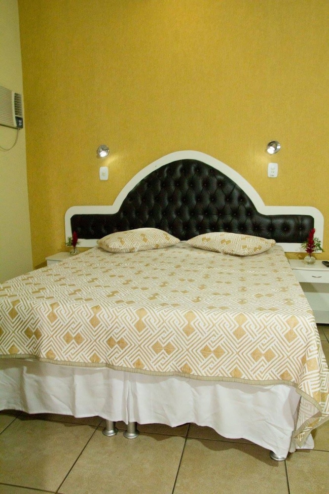 Hotel Meri 3/41