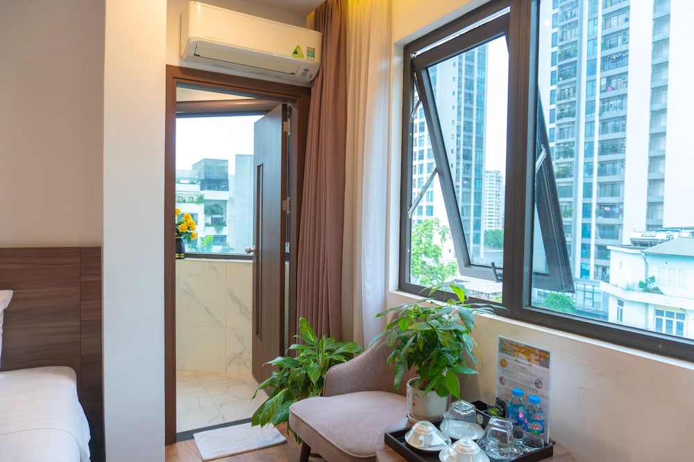 Rosarian Hotel 34/40