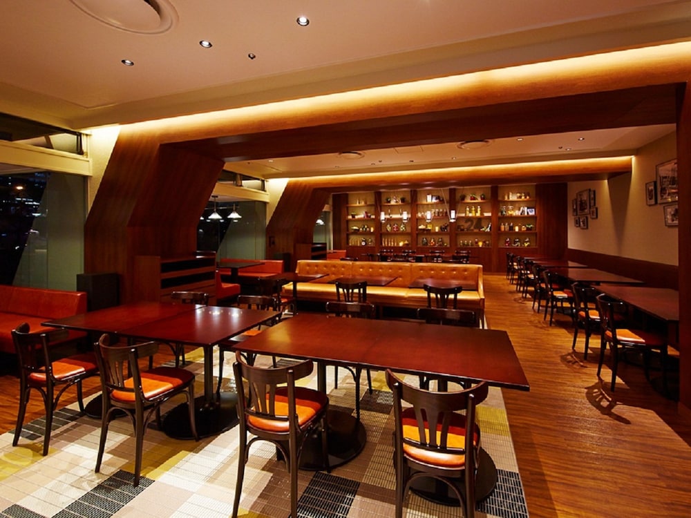 Shinagawa Prince Hotel East Tower 33/50