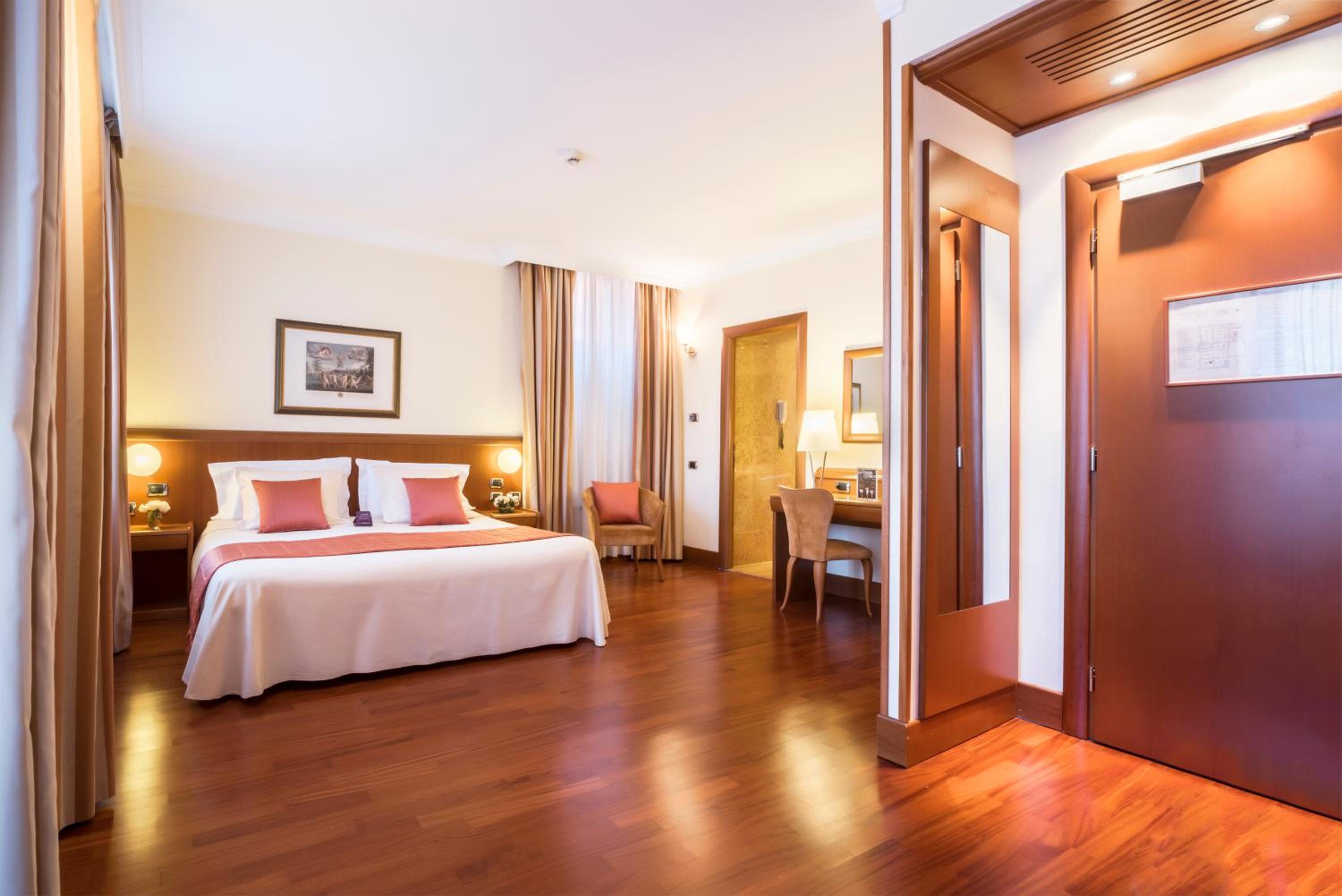 غرفة كلاسيكية ثلاثية، Ponte Sisto Hotel 3/6