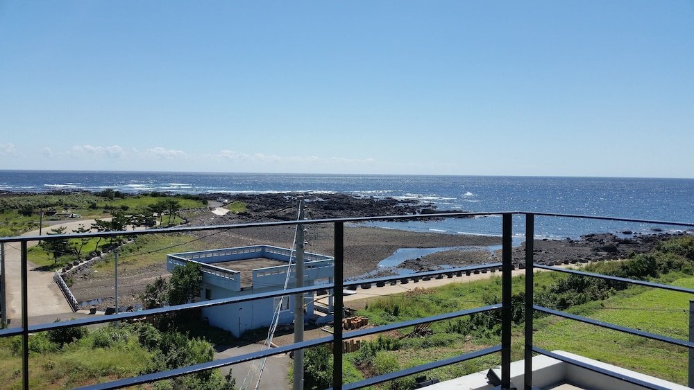 Joyuam Pension 25/28