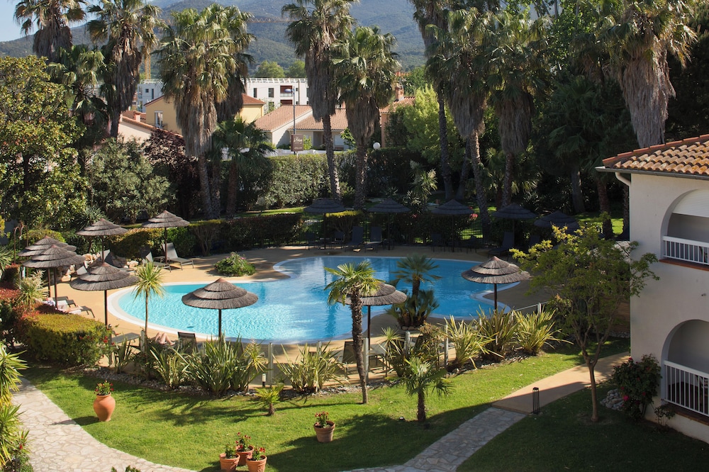 HOTEL LE COTTAGE 47/59