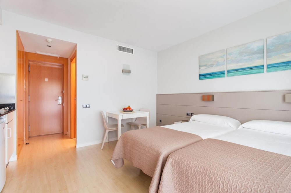 Apartamentos Turisticos Royal Marina Gardens 7/42