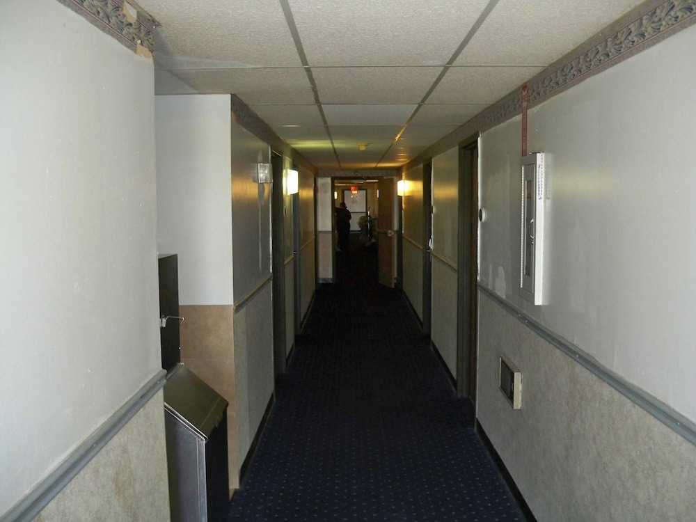 Economy Inn Wentzville 25/36