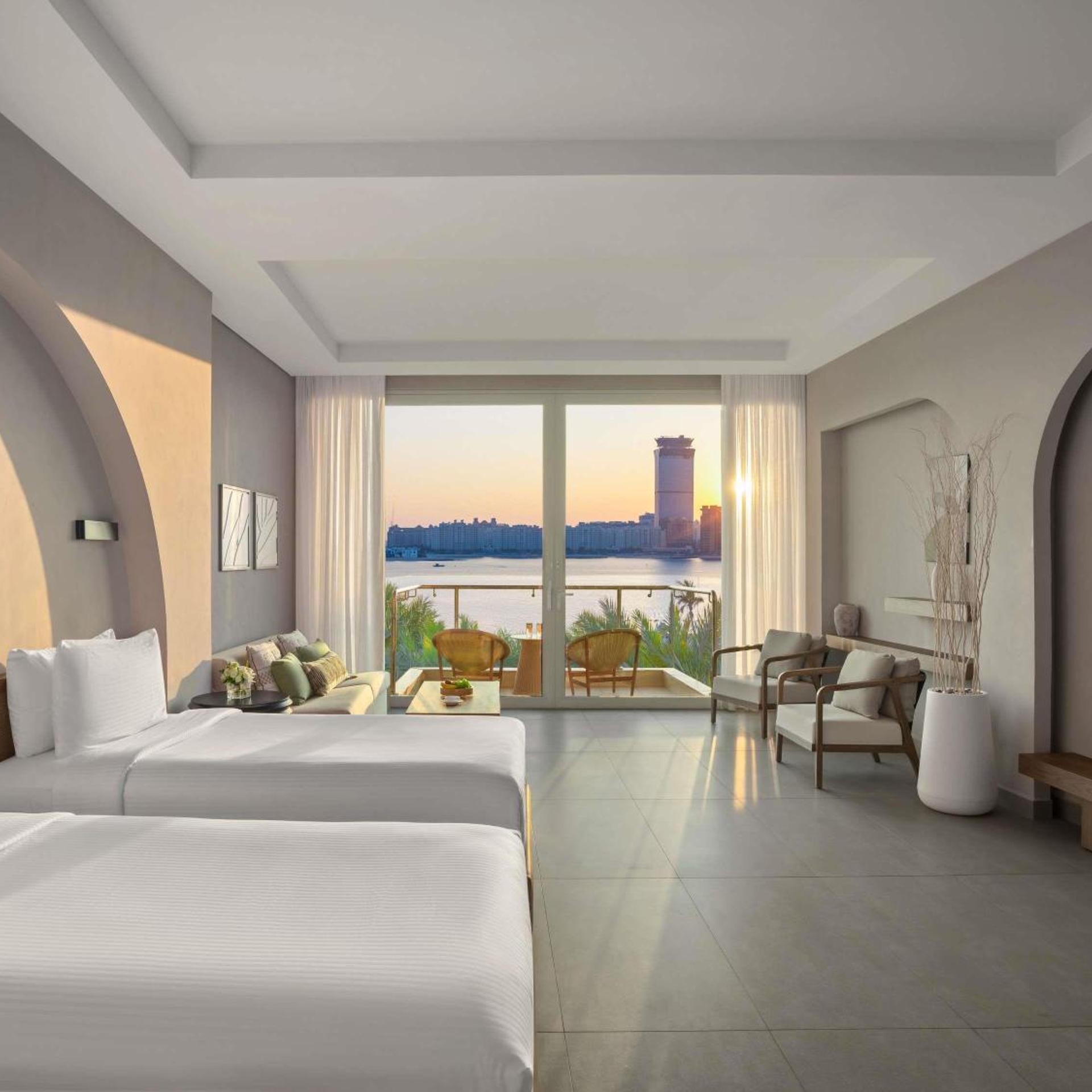 PREMIUM, SEA VIEW
