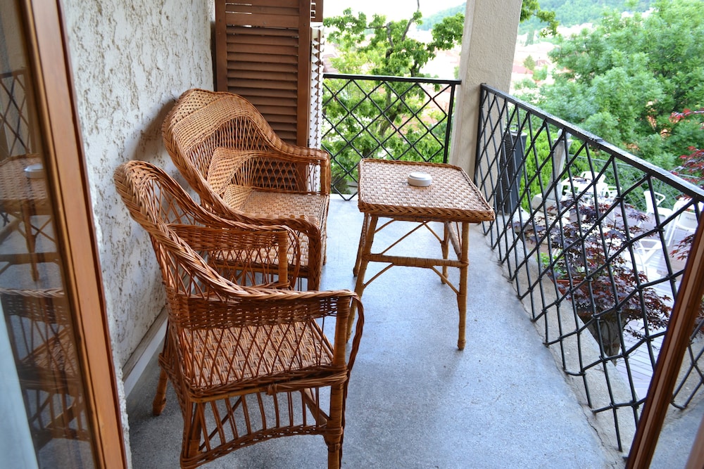 Hotel Casa Cranta 36/50