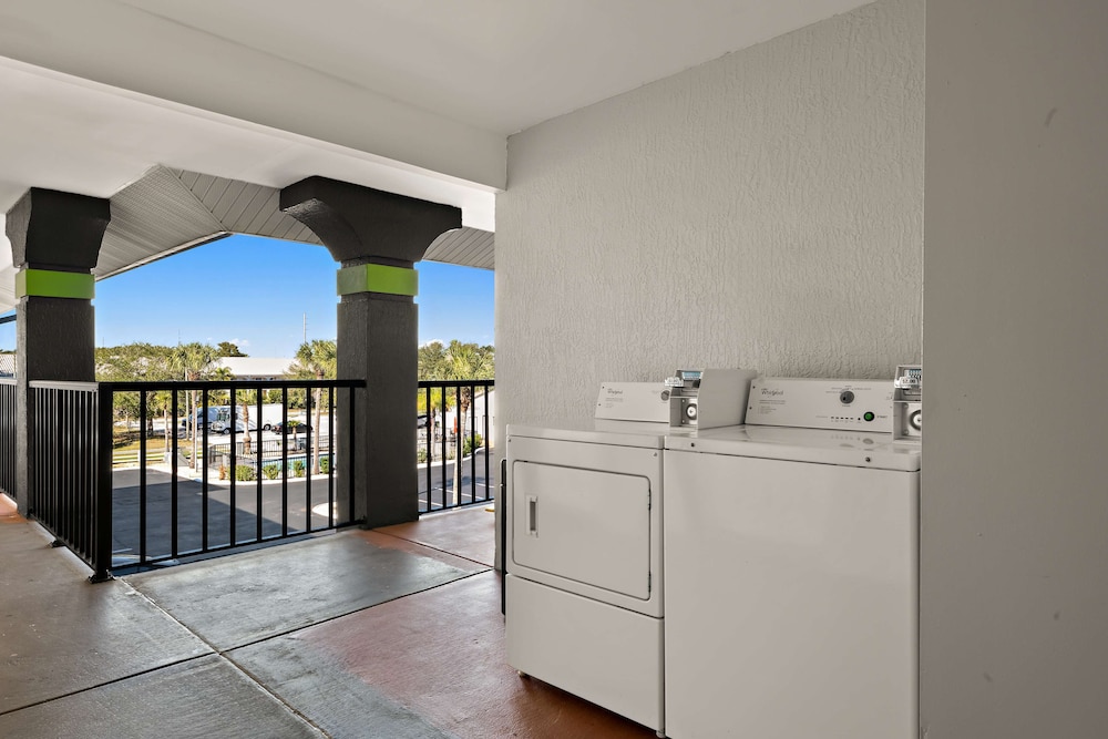 SureStay Hotel by Best Western Clermont Theme Park West 11/50