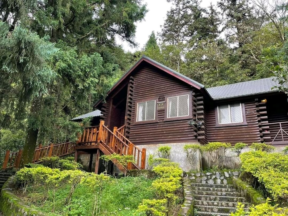 Sun Moon Lake Youth Activity Center Hostel 29/37
