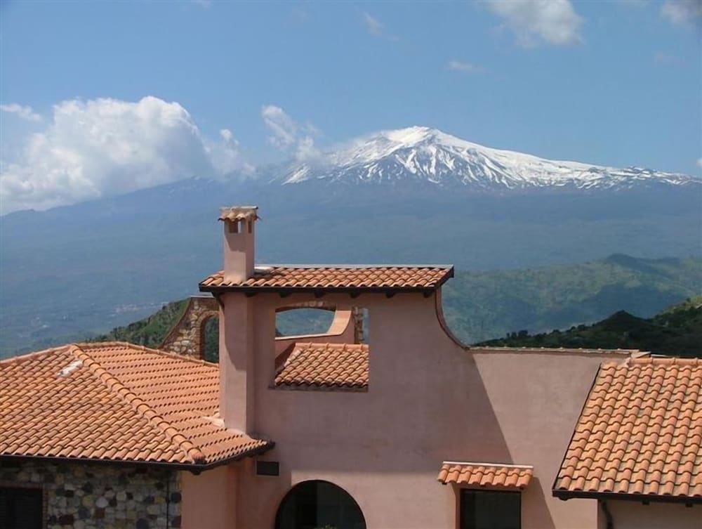Villa Sonia Hotel 83/86