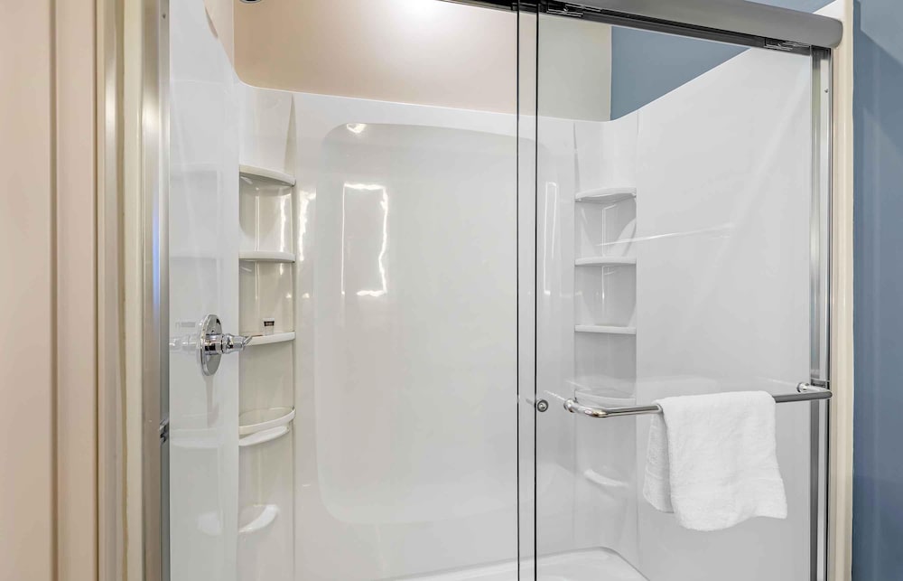 Extended Stay America Premier Suites - Denver International Airport 27/31