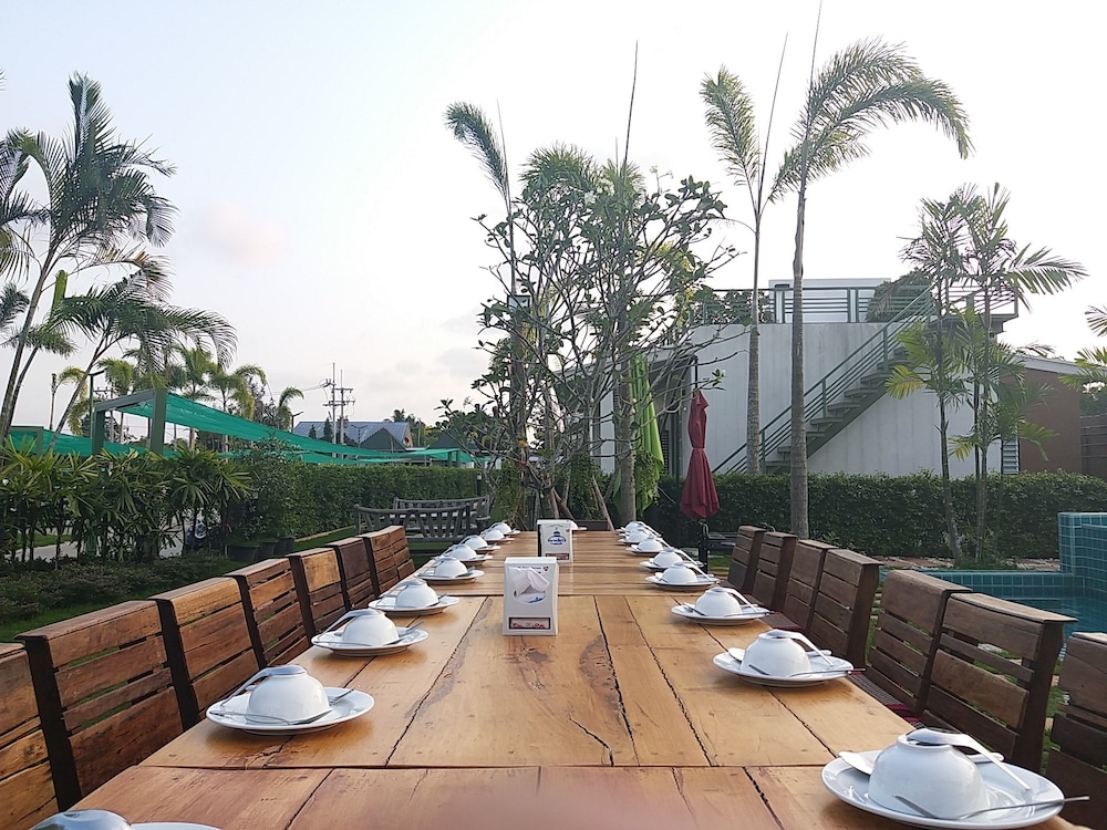 IP Plus Resort Chanthaburia - Halal Hotel 44/65
