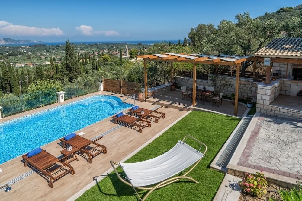 Villa Clairy 9/25