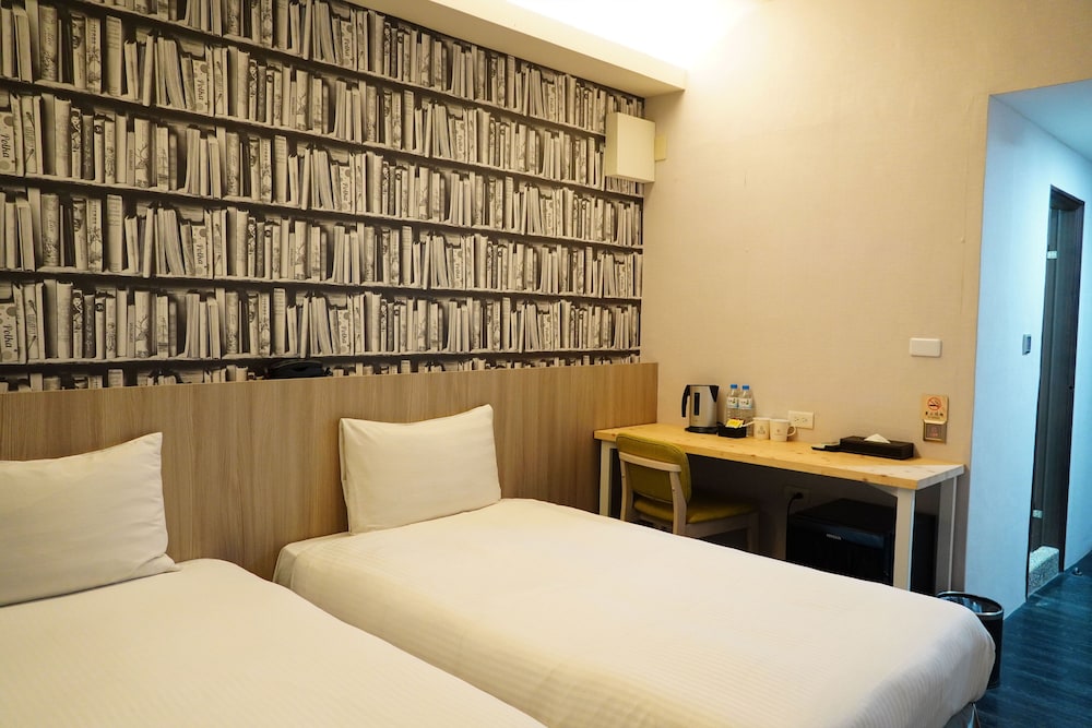 Talmud Hotel - Gong Yuan Branch 12/63
