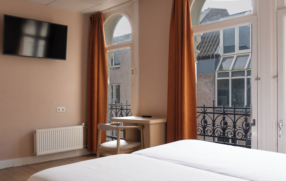 Hotel Jimmy 14/44