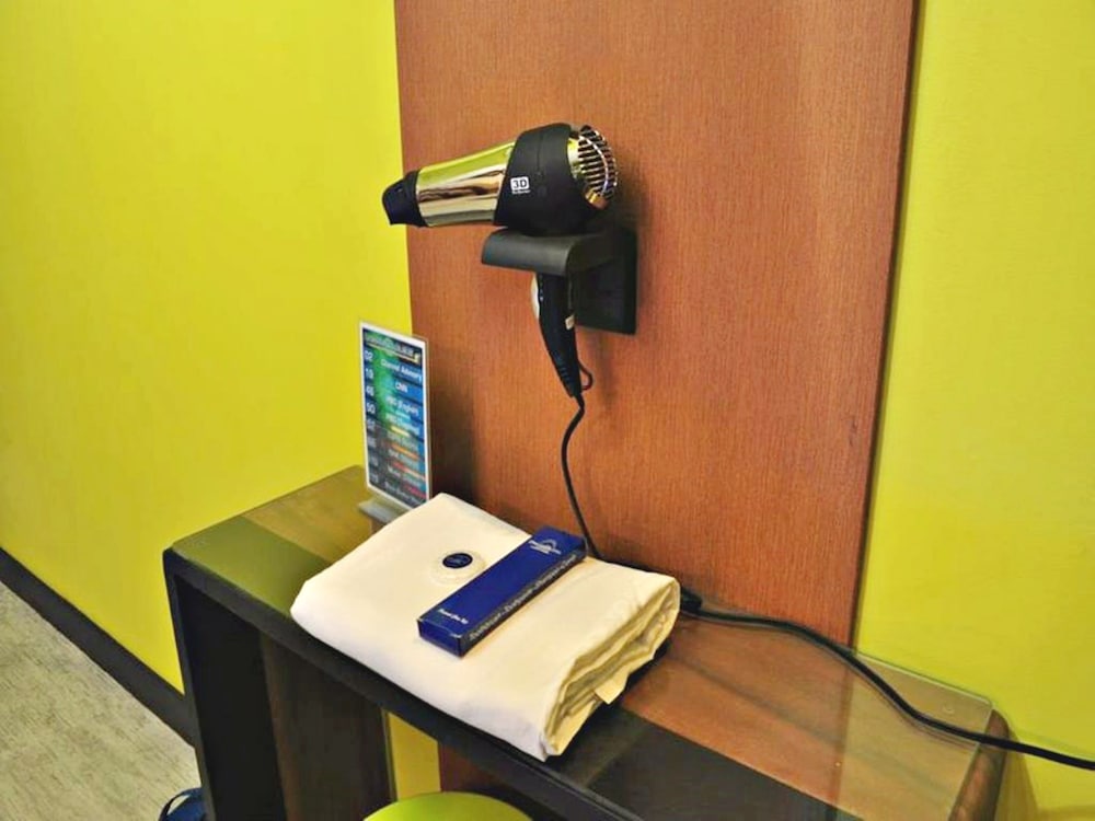 Hotel Dream World Las Pinas 48/63