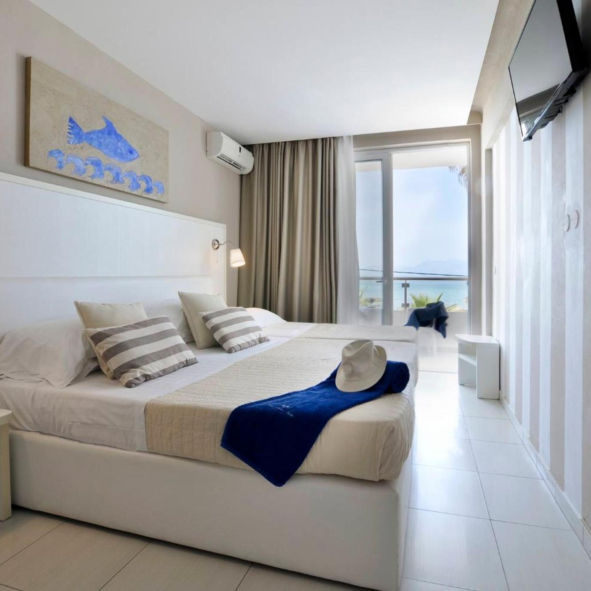 Room, Triple, Sea Front