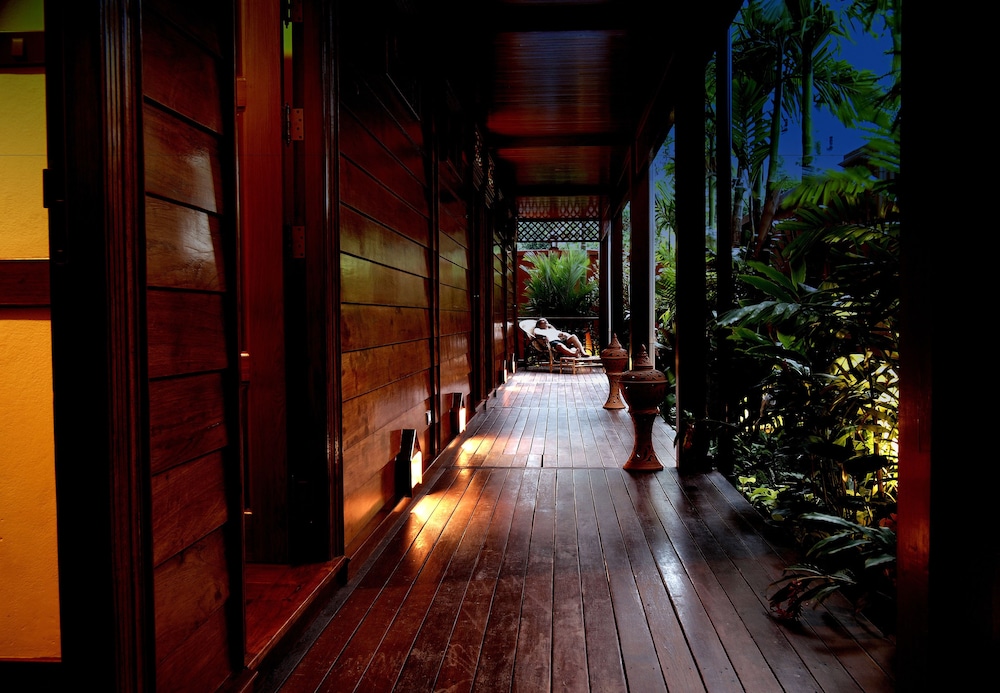 Baan U Sabai Boutique House 60/64