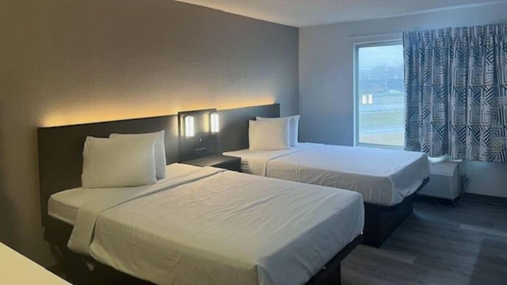 Studio6 Suites Norcross, GA 18/35