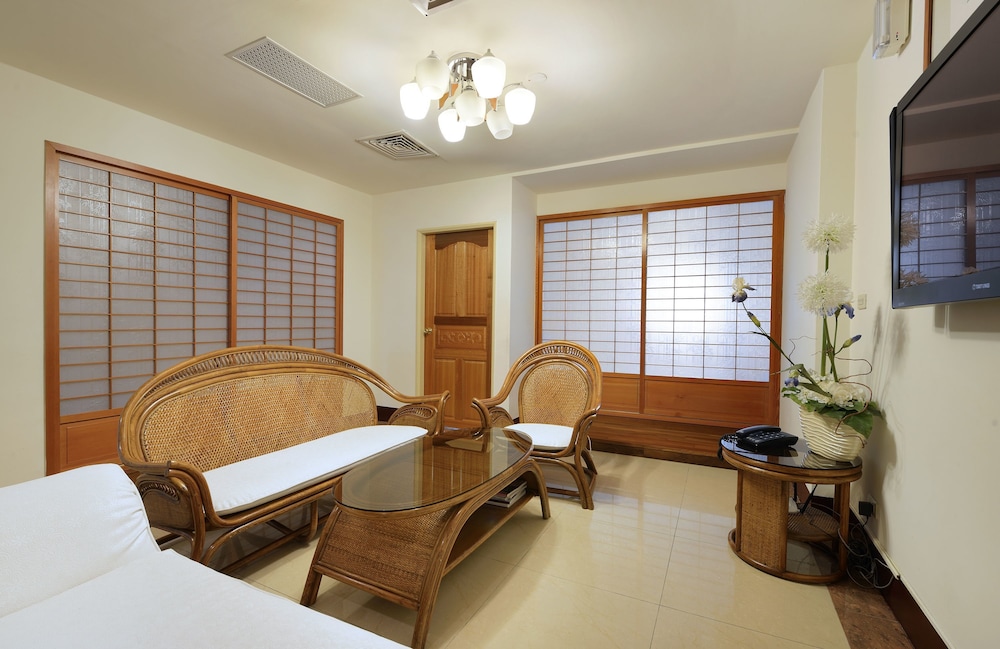 Taihu Hotel Sun Moon Lake 44/65