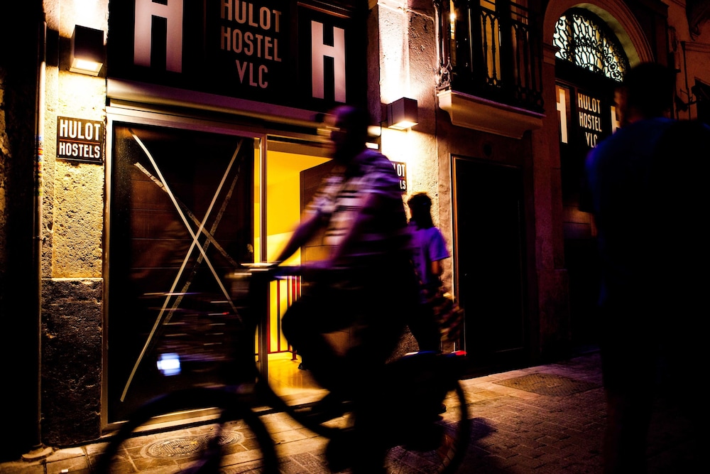 Hulot Hostal Valencia 10/20