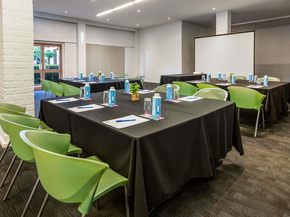 IBIS STYLES KARRATHA 52/65