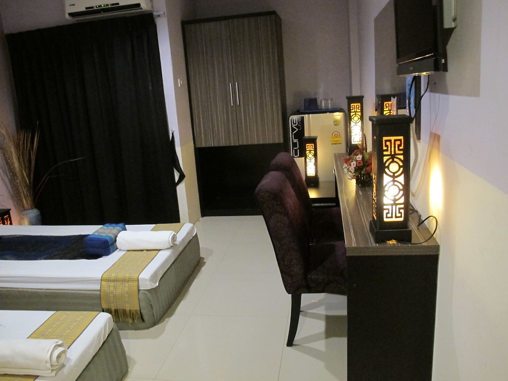 Suvarnabhumi Oriental Resort 15/64