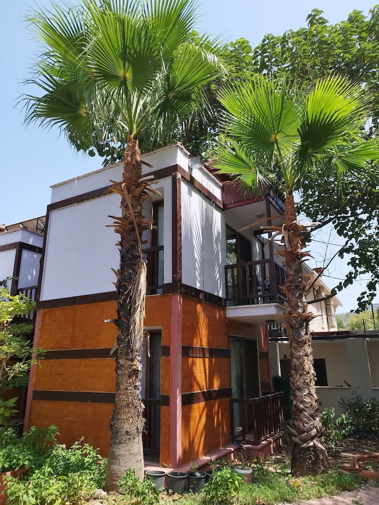 Lykia Edrassa Hotel 10/66