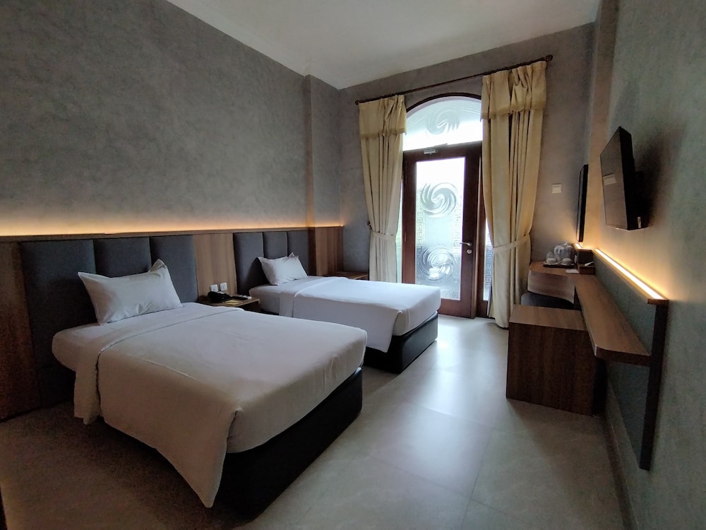 The Grand Palace Hotel Malang 22/58
