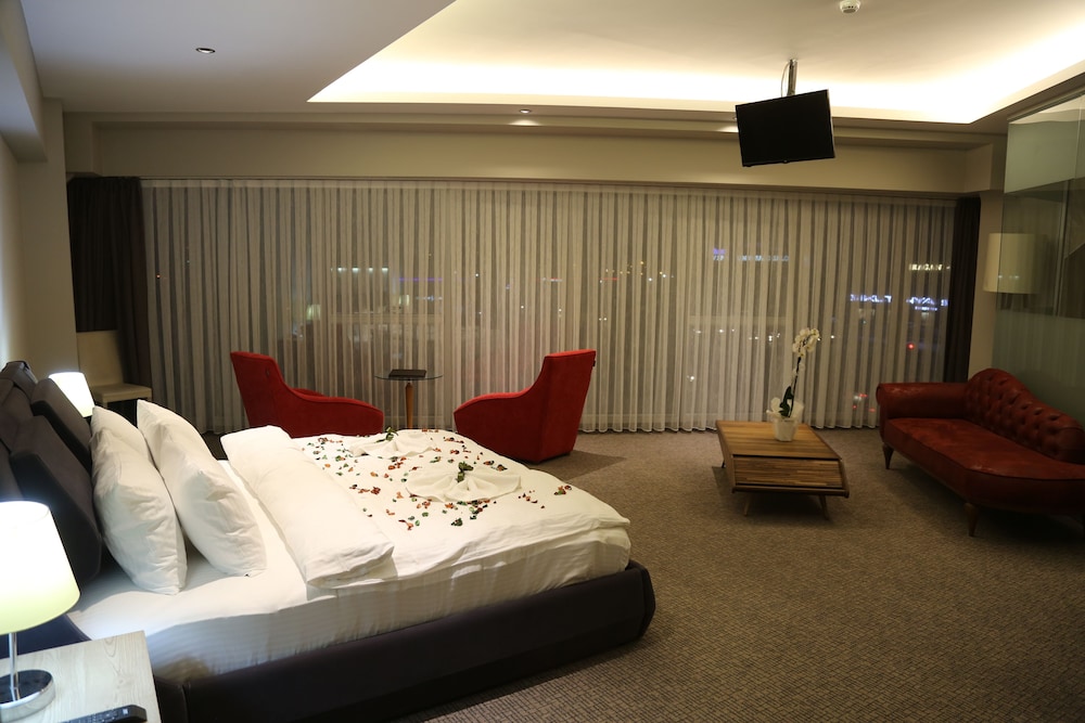 Hotel City Inegol 4/27