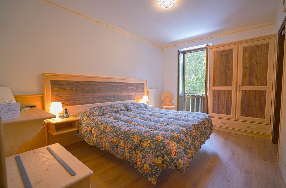 GH Hotel Fratazza 17/60
