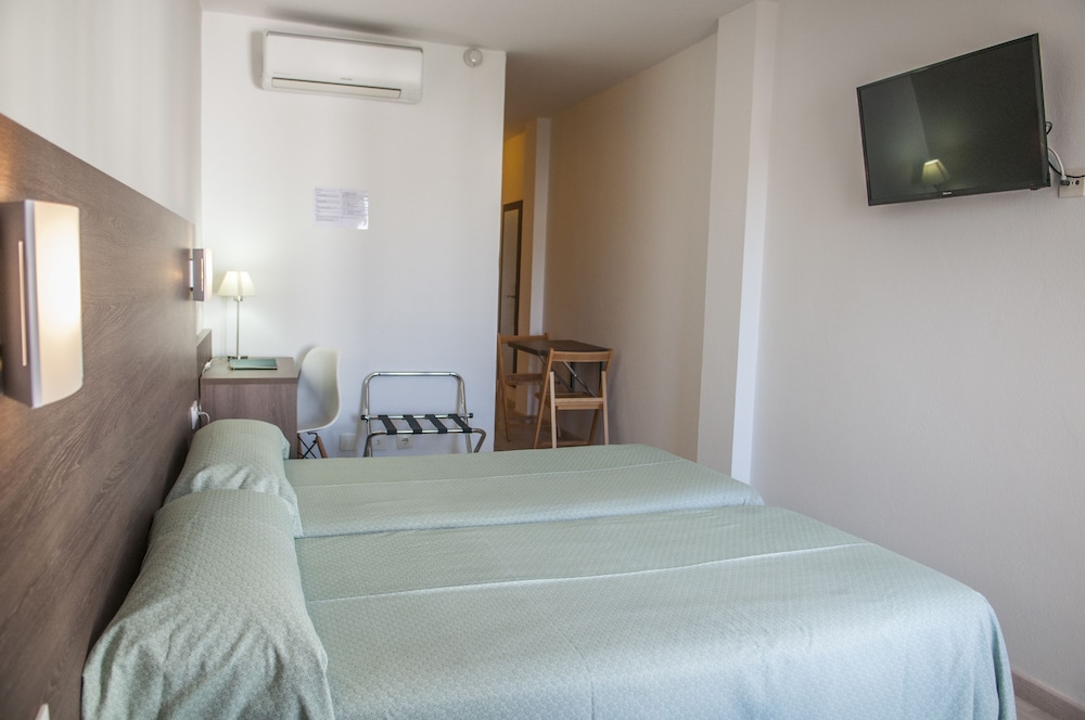 Apartamentos Loar Ex Loar Ferreries Aparthotel 4/29