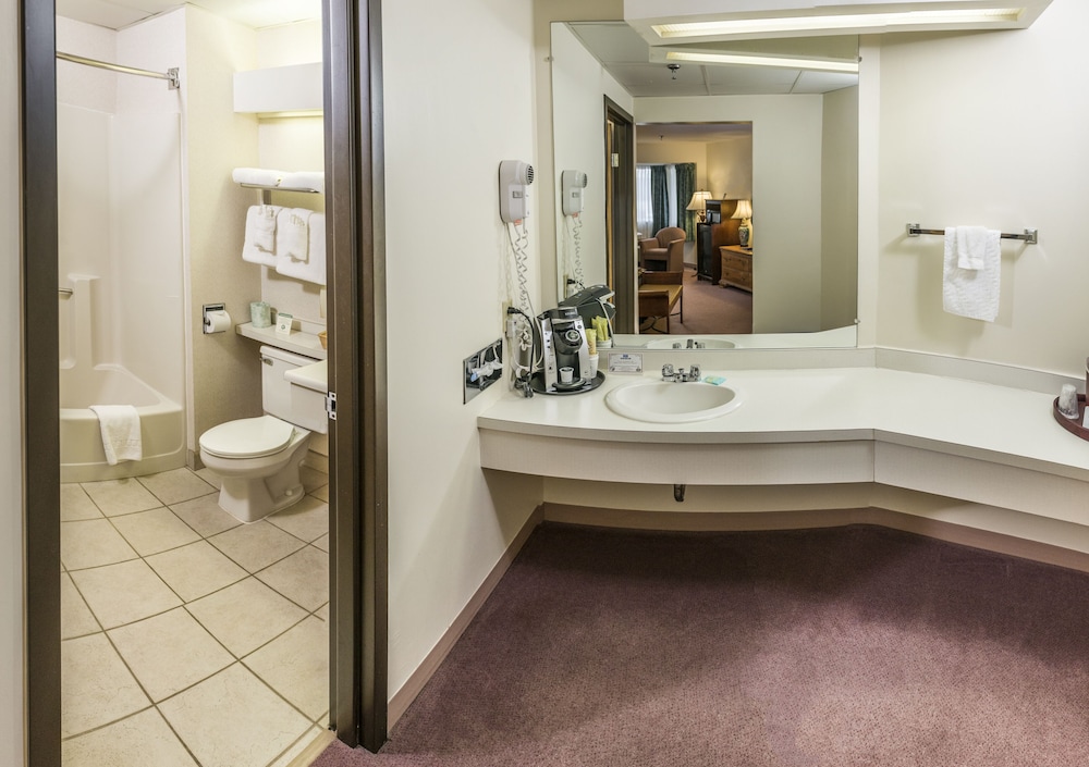 Black Bear Inn, an Ascend Collection Hotel 15/69