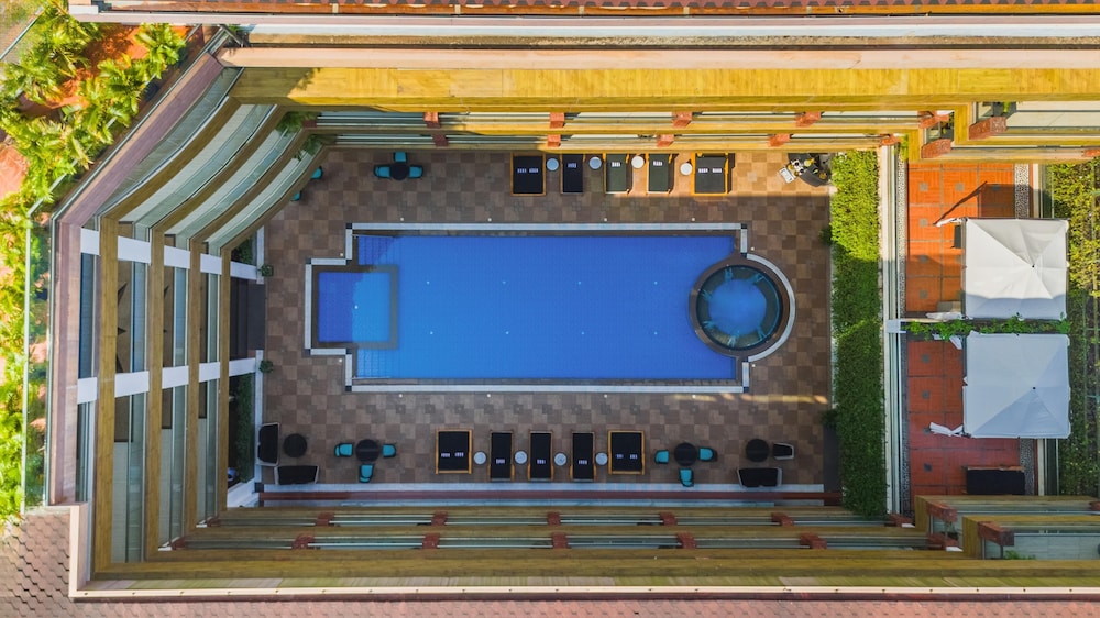 Radisson Resort Goa Baga 3/54
