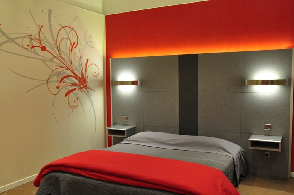 Private Hotel 17/50