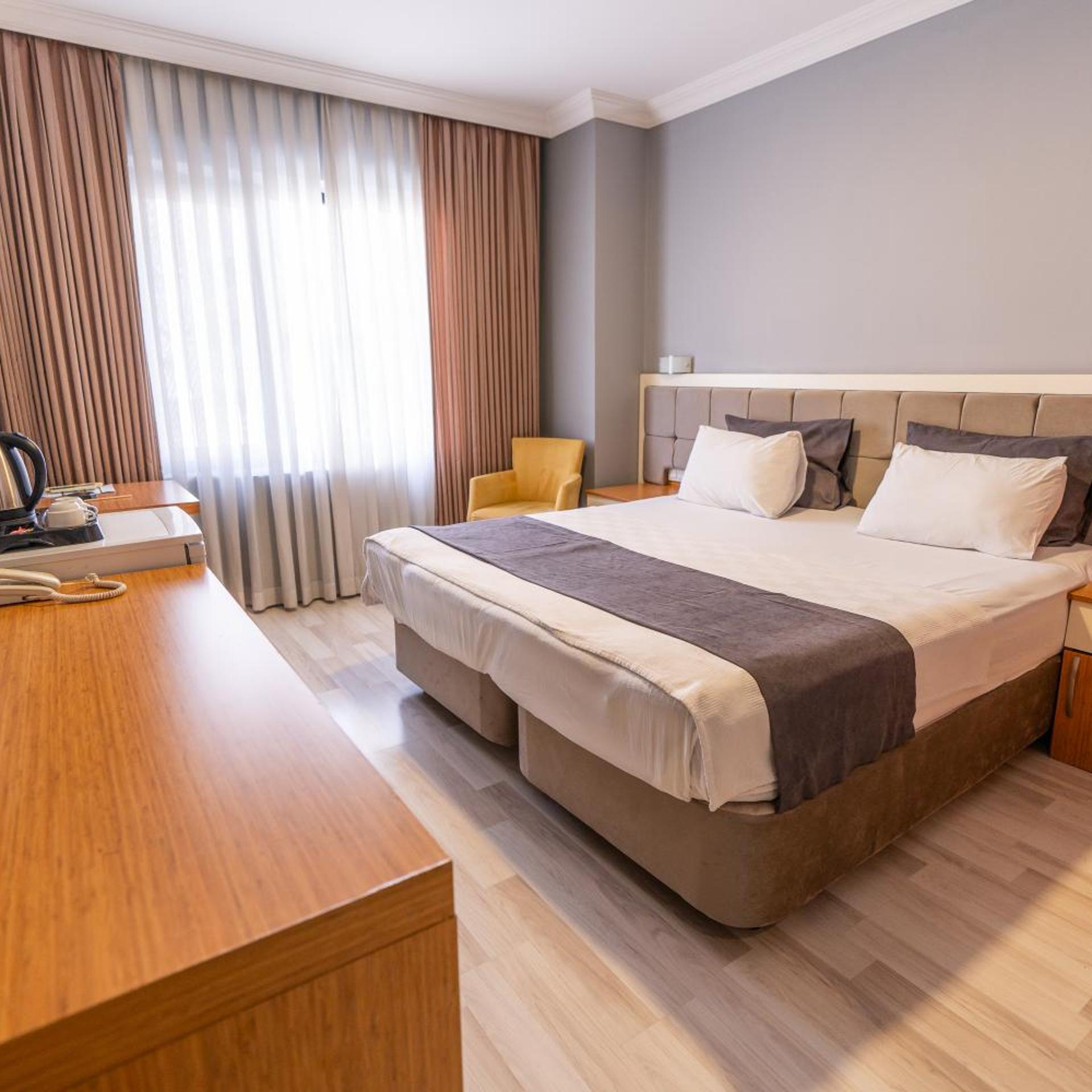 Emsa Palace Hotel 7/50