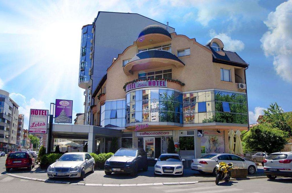 Garni Hotel Lotos 20/22