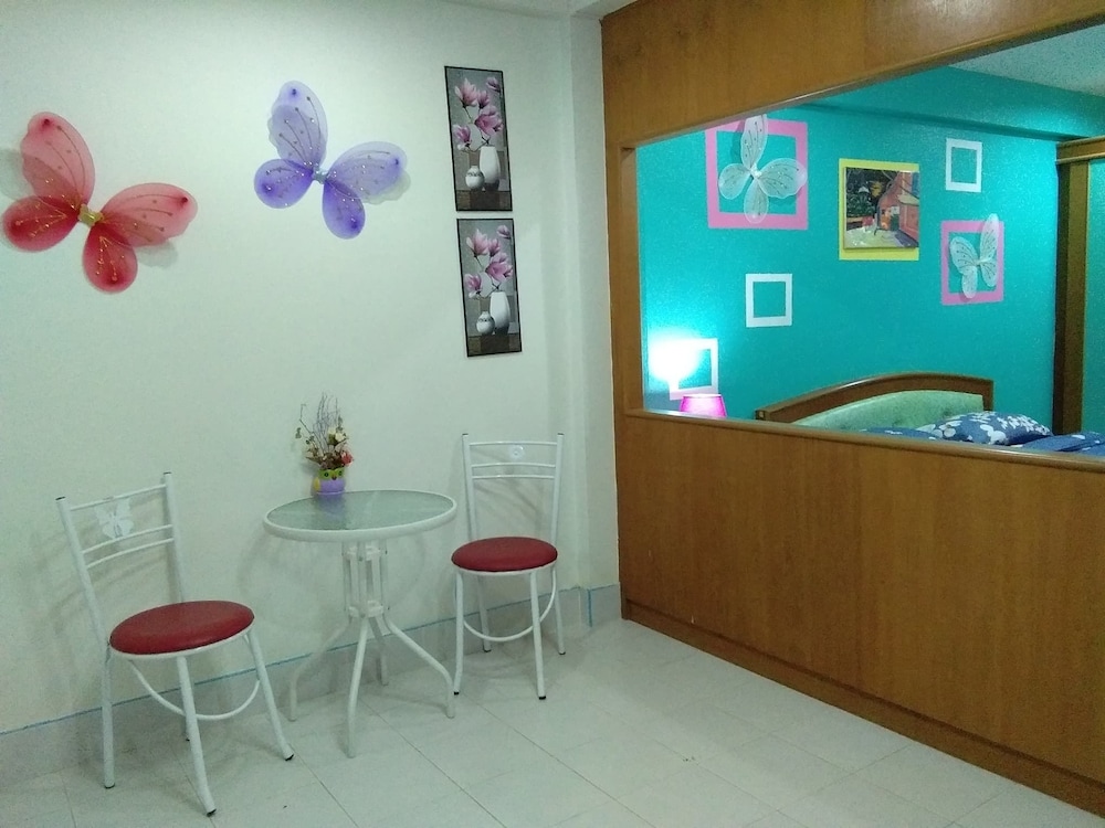 Ruen Benjamart 15/55